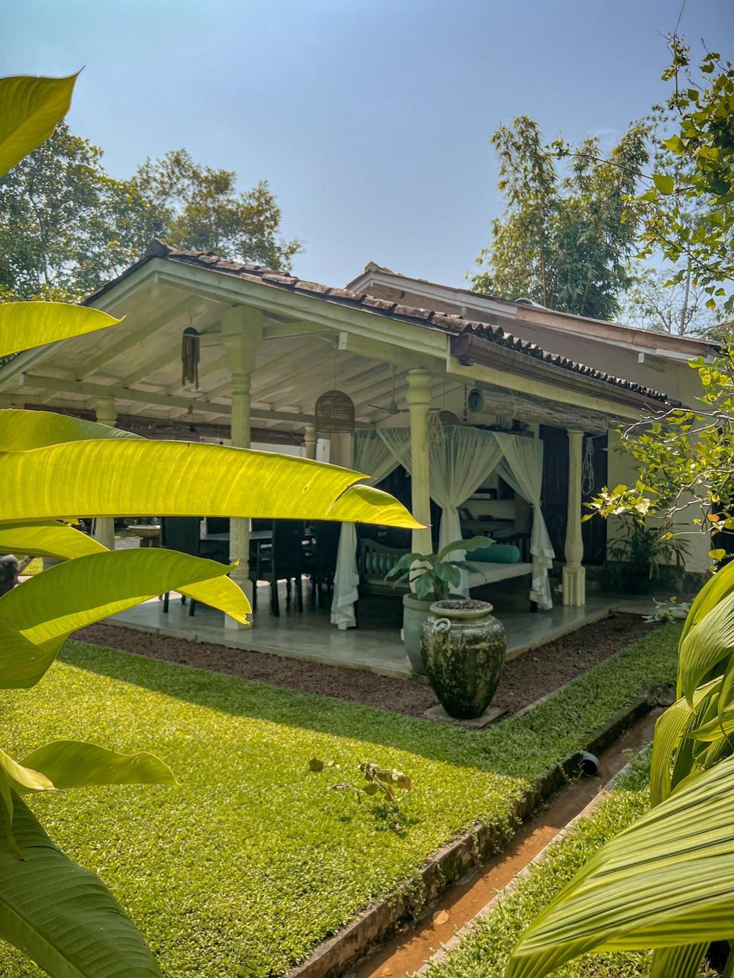 Medusa Bungalow - Galle Eksteriør billede